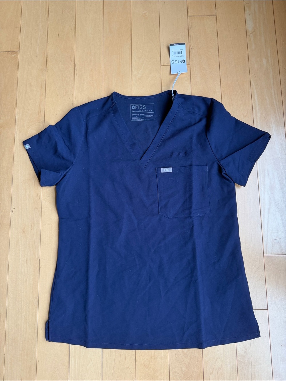 Figs Women's Navy Short-Sleeve V-Neck Scrub Top